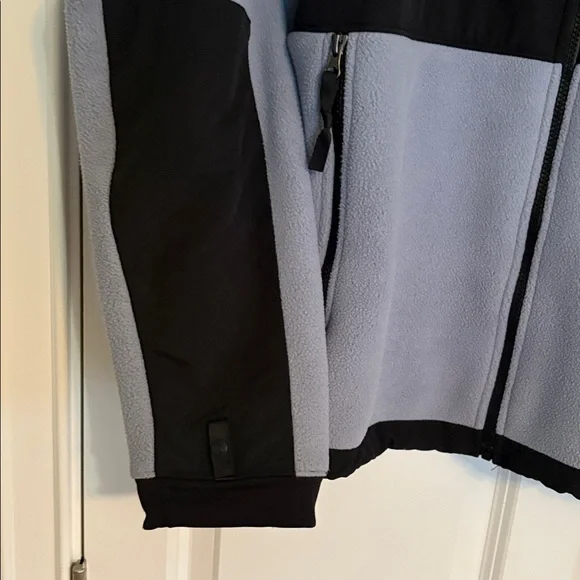 North Face Denali Coat - Picture 7 of 13